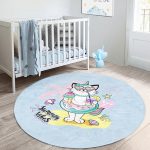 - RealHomes Dijital Baskılı Kaymaz Tabanlı Comfort Çocuk Odası Yuvarlak Halı - Realhomes  Yaz Temalı Unicorn Kedi Tasarımlı Çocuk & Genç Odası Makinede Yıkanabilir Kaymaz Tabanlı Yuvarlak Çocuk Halısı Realhomes