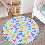 - RealHomes Dijital Baskılı Kaymaz Tabanlı Comfort Çocuk Odası Yuvarlak Halı - Realhomes Mavi Zeminli Origami Sanatı Çocuk & Genç Odası Makinede Yıkanabilir Kaymaz Tabanlı Yuvarlak Çocuk Halısı Realhomes