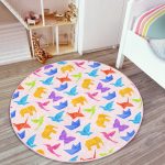 Pembe Zeminli Origami Sanatı Çocuk & Genç Odası Makinede Yıkanabilir Kaymaz Tabanlı Yuvarlak Çocuk Halısı Realhomes