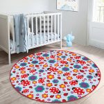 - RealHomes Dijital Baskılı Kaymaz Tabanlı Comfort Çocuk Odası Yuvarlak Halı - Realhomes  Mavi Zeminde Uğurböceği Çocuk & Genç Odası Makinede Yıkanabilir Kaymaz Tabanlı Yuvarlak Çocuk Halısı Realhomes