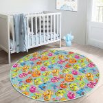 - RealHomes Dijital Baskılı Kaymaz Tabanlı Comfort Çocuk Odası Yuvarlak Halı - Realhomes Gri Zeminde Renkli Sayılar Çocuk & Genç Odası Makinede Yıkanabilir Kaymaz Tabanlı Yuvarlak Çocuk Halısı Realhomes