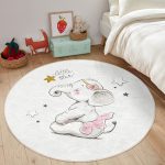 - RealHomes Dijital Baskılı Kaymaz Tabanlı Comfort Çocuk Odası Yuvarlak Halı - Realhomes  Sevimli Bebek Fil Çocuk & Genç Odası Makinede Yıkanabilir Kaymaz Tabanlı Yuvarlak Çocuk Halısı Realhomes