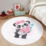 - RealHomes Dijital Baskılı Kaymaz Tabanlı Comfort Çocuk Odası Yuvarlak Halı - Realhomes  Sevimli Yavru Panda Çocuk & Genç Odası Makinede Yıkanabilir Kaymaz Tabanlı Yuvarlak Çocuk Halısı Realhomes