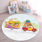 - RealHomes Dijital Baskılı Kaymaz Tabanlı Comfort Çocuk Odası Yuvarlak Halı - Realhomes  Karavanda Neşeli Aile Motifli Çocuk & Genç Odası Makinede Yıkanabilir Kaymaz Tabanlı Yuvarlak Çocuk Halısı Realhomes