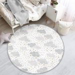 - RealHomes Dijital Baskılı Kaymaz Tabanlı Comfort Çocuk Odası Yuvarlak Halı - Realhomes  Pembe Bulut Desenli Altın Figürlü Çocuk & Genç Odası Makinede Yıkanabilir Kaymaz Tabanlı Yuvarlak Çocuk Halısı Realhomes