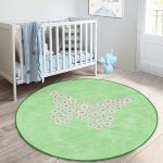 - RealHomes Dijital Baskılı Kaymaz Tabanlı Comfort Çocuk Odası Yuvarlak Halı - Realhomes  Yeşil Zemin Papatyadan Kelebek Tasarımlı Çocuk & Genç Odası Makinede Yıkanabilir Kaymaz Tabanlı Yuvarlak Çocuk Halısı Realhomes