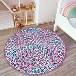 - RealHomes Dijital Baskılı Kaymaz Tabanlı Comfort Çocuk Odası Yuvarlak Halı - Realhomes  Renkli Leopar Desenli Çocuk & Genç Odası Makinede Yıkanabilir Kaymaz Tabanlı Yuvarlak Çocuk Halısı Realhomes