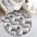 - RealHomes Dijital Baskılı Kaymaz Tabanlı Comfort Çocuk Odası Yuvarlak Halı - Realhomes  Sevimli Kedi Motifli Çocuk & Genç Odası Makinede Yıkanabilir Kaymaz Tabanlı Yuvarlak Çocuk Halısı Realhomes