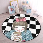 - RealHomes Dijital Baskılı Kaymaz Tabanlı Comfort Çocuk Odası Yuvarlak Halı - Realhomes  Dama Zeminli Kahve İçen Kız Motifli Çocuk & Genç Odası Makinede Yıkanabilir Kaymaz Tabanlı Yuvarlak Çocuk Halısı Realhomes