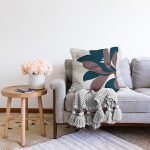 - Sonil-K10007-Gorsel-1 - Realhomes Özel Tasarım Yaprak Motifli Dijital Baskılı Dekoratif Raşel Kadife Yastık Kırlent Kılıfı Realhomes