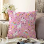 - Sonil-K1002-Gorsel - Realhomes Realhomes Pembe Zeminli Unicorn Motifli Özel Tasarım Dijital Baskılı Modern Raşel Kadife Yastık Kırlent Kılıfı Realhomes