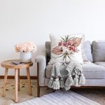 - Sonil-K10070-Gorsel-1 - Realhomes Egzotik Yaprak Tasarımlı Dijital Baskılı Modern Raşel Kadife Yastık Kırlent Kılıfı Realhomes