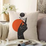 Sanatsal Yeşeren Çiçek Tasarımlı Dijital Baskılı Dekoratif Raşel Kadife Yastık Kırlent Kılıfı Realhomes