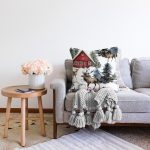 Kar Zeminli Geyik & Çam Ağacı Tasarımlı Dijital Baskılı Dekoratif Raşel Kadife Yastık Kırlent Kılıfı Realhomes