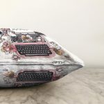 - Sonil-K10139-Gorsel-2 - Realhomes  Pembe Antika Daktilo Çizimli Dijital Baskılı Dekoratif Raşel Kadife Yastık Kırlent Kılıfı Realhomes