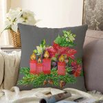 - Sonil-K10143-Gorsel - Realhomes  Gri Zemin Çam Yapraklı Mum Tasarımlı Dijital Baskılı Dekoratif Raşel Kadife Yastık Kırlent Kılıfı Realhomes