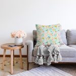 Bebek Desenli Tavuk Ve Tavşan Dijital Baskılı Özel Tasarım Modern Raşel Kadife Yastık Kırlent Kılıfı Realhomes