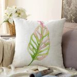 - Sonil-K10151-Gorsel - Realhomes Egzotik Yaprak Tasarımlı Dijital Baskılı Dekoratif Raşel Kadife Yastık Kırlent Kılıfı Realhomes