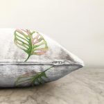 - Sonil-K10151-Gorsel-2 - Realhomes Egzotik Yaprak Tasarımlı Dijital Baskılı Dekoratif Raşel Kadife Yastık Kırlent Kılıfı Realhomes