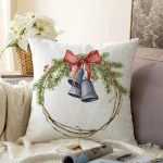 Çanlı Çelenk Tasarımlı Dijital Baskılı Modern Raşel Kadife Yastık Kırlent Kılıfı Realhomes