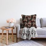 - Sonil-K10180-Gorsel-1 - Realhomes Kahve Zemin Kozalak Tasarımlı Dijital Baskılı Dekoratif Raşel Kadife Yastık Kırlent Kılıfı Realhomes