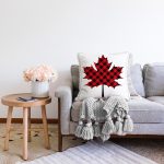 Ekose Yaprak Tasarımlı Dijital Baskılı Modern Raşel Kadife Yastık Kırlent Kılıfı Realhomes