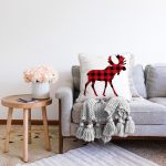 Ekose Geyik Tasarımlı Dijital Baskılı Modern Raşel Kadife Yastık Kırlent Kılıfı Realhomes