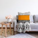 Çizgili Özel Tasarım Dijital Baskılı Dekoratif Raşel Kadife Yastık Kırlent Kılıfı Realhomes