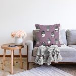 - Sonil-K10217-Gorsel-1 - Realhomes Açık Mor Zeminli Kaktüs Tasarımlı Dijital Baskılı Modern Raşel Kadife Yastık Kırlent Kılıfı Realhomes