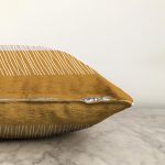 - Sonil-K10262-Gorsel-2 - Realhomes Çizgili Retro Tasarımlı Dijital Baskılı Dekoratif Raşel Kadife Yastık Kırlent Kılıfı Realhomes