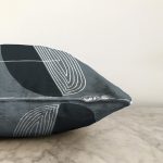 Soyut Tarzda Onedraw Çizimli Dijital Baskılı Modern Raşel Kadife Yastık Kırlent Kılıfı Realhomes