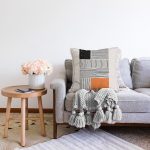 - Sonil-K10285-Gorsel-1 - Realhomes  Soyut Tarzda Onedraw Çizimli Dijital Baskılı Modern Raşel Kadife Yastık Kırlent Kılıfı Realhomes