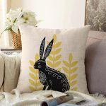 Tavşan Silüetli Özel Tasarım Dijital Baskılı Modern Raşel Kadife Yastık Kırlent Kılıfı Realhomes