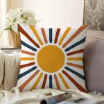 - Sonil-K10293-Gorsel - Realhomes Güneş ve Renkli Işınları Özel Tasarım Dijital Baskılı Modern Raşel Kadife Yastık Kırlent Kılıfı Realhomes