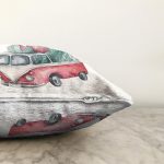 - Sonil-K10359-Gorsel-2 - Realhomes Christmas Temalı Araba Tasarımlı Dijital Baskılı Modern Raşel Kadife Yastık Kırlent Kılıfı Realhomes