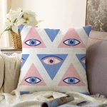 Mistik Üçgen Göz Tasarımlı Dijital Baskılı Dekoratif Raşel Kadife Yastık Kırlent Kılıfı Realhomes