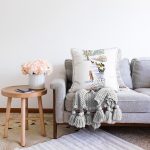 Kış Temalı Geyik Çizimli Dijital Baskılı Dekoratif Raşel Kadife Yastık Kırlent Kılıfı Realhomes