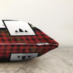 Siyah Beyaz & Ekose Motifli Dijital Baskılı Modern Raşel Kadife Yastık Kırlent Kılıfı Realhomes