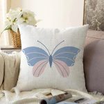 Mavi Pembe Kelebek Desenli Dijital Baskılı Dekoratif Raşel Kadife Yastık Kırlent Kılıfı Realhomes