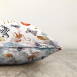 - Sonil-K1045-Gorsel-2 - Realhomes  Realhomes Sevimli Hayvanlar Çizimli Özel Tasarım Dijital Baskılı Modern Raşel Kadife Yastık Kırlent Kılıfı Realhomes