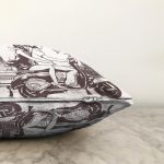 Motorcu Desenli Dijital Baskılı Dekoratif Modern Raşel Kadife Yastık Kırlent Kılıfı Realhomes