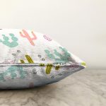 - Web - Realhomes Realhomes Renkli Kaktüs Motifli Özel Tasarım Dijital Baskılı Modern Şönil Yastık Kırlent Kılıfı Realhomes