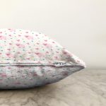 Realhomes Pembe Kuzucuk Özel Tasarım Dijital Baskılı Modern Raşel Kadife Yastık Kırlent Kılıfı Realhomes