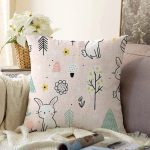 - Seamless vector background with rabbits - Realhomes Realhomes Sevimli Tavşan Çizimli Özel Tasarım Dijital Baskılı Modern Raşel Kadife Yastık Kırlent Kılıfı Realhomes