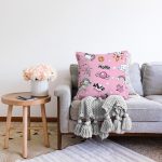 - Печать - Realhomes Realhomes Pembe Zeminli Uzay Tasarımlı Dijital Baskılı Modern Raşel Kadife Yastık Kırlent Kılıfı Realhomes