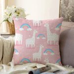 - Sonil-K1115-Gorsel - Realhomes  Pembe Zeminde Lama Ve Gök Kuşağı Dijital Baskılı Özel Tasarım Modern Raşel Kadife Yastık Kırlent Kılıfı Realhomes