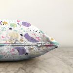 - tmp-1 - Realhomes Gökyüzü Temalı Bebek Desenli Dijital Baskılı Özel Tasarım Modern Raşel Kadife Yastık Kırlent Kılıfı Realhomes