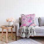 - Sonil-K1157-Gorsel-1 - Realhomes Pembe Zeminli Bebek Motifi Dijital Baskılı Özel Tasarım Modern Raşel Kadife Yastık Kırlent Kılıfı Realhomes