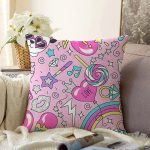 - Sonil-K1157-Gorsel - Realhomes Pembe Zeminli Bebek Motifi Dijital Baskılı Özel Tasarım Modern Raşel Kadife Yastık Kırlent Kılıfı Realhomes