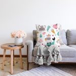 - Children seamless background with unicorns - Realhomes  Sevimli Hayvanlar Desenli Dijital Baskılı Özel Tasarım Modern Raşel Kadife Yastık Kırlent Kılıfı Realhomes